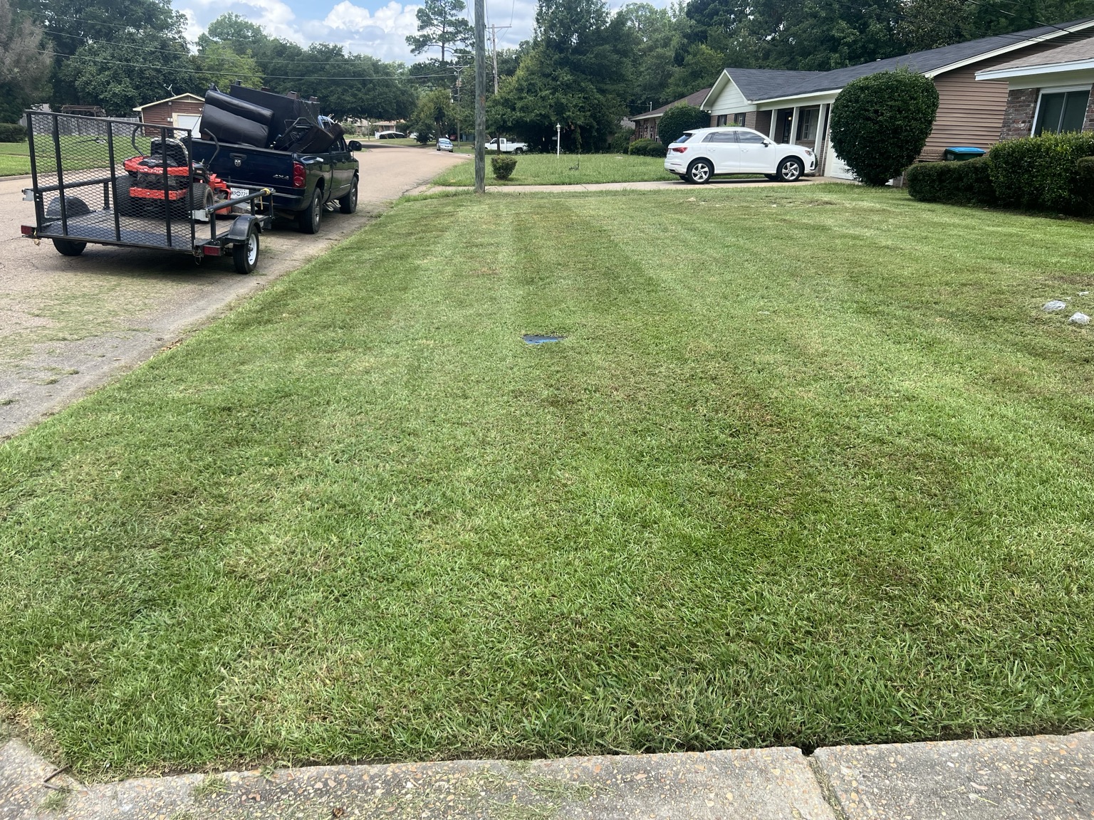Biweekly Lawn Mowing in Ridgeland by Advanced Lawn Providers in Central Mississippi