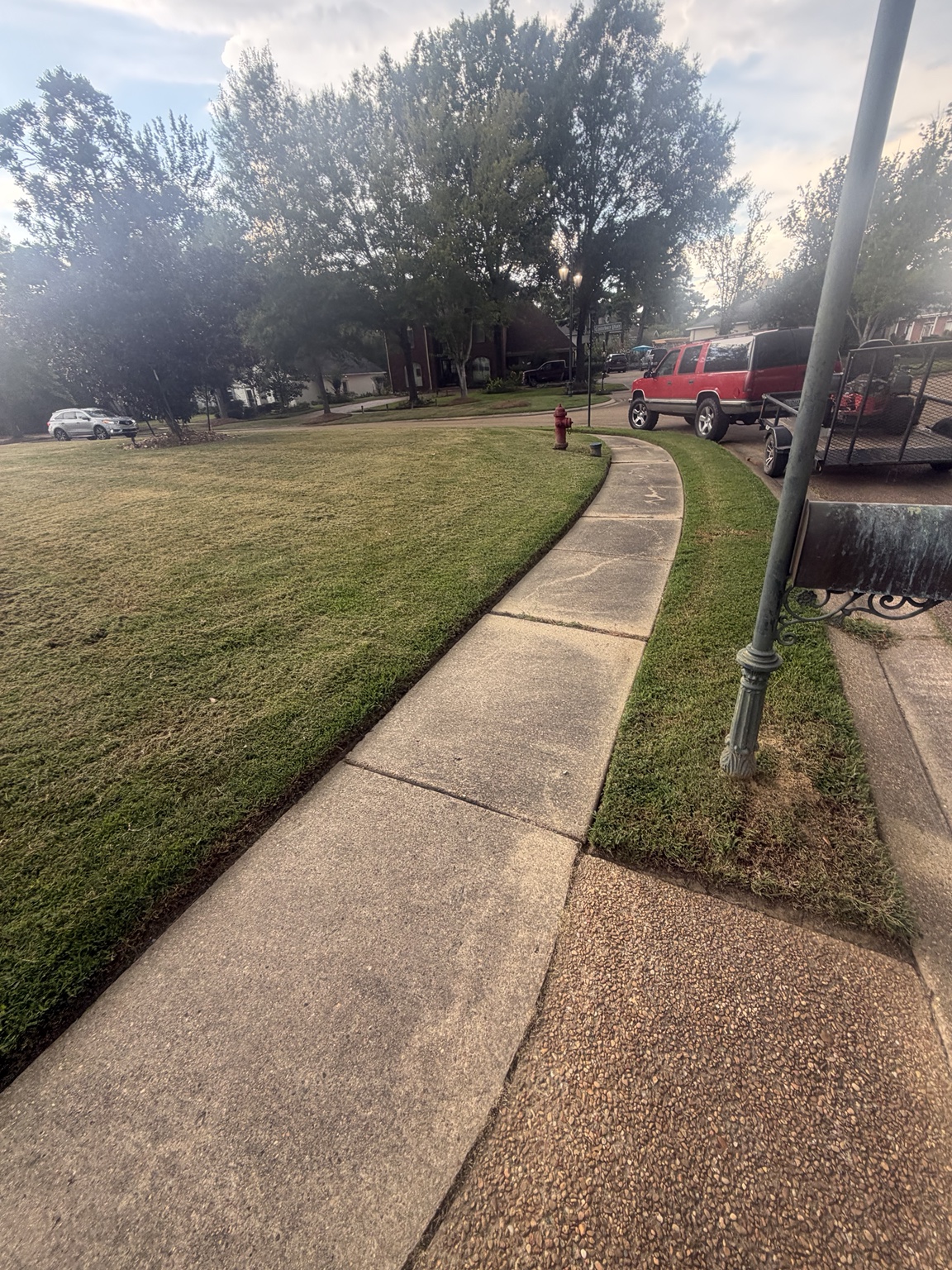 Weekly Lawn Mowing in Madison, MS by Advanced Lawn Providers in Central Mississippi